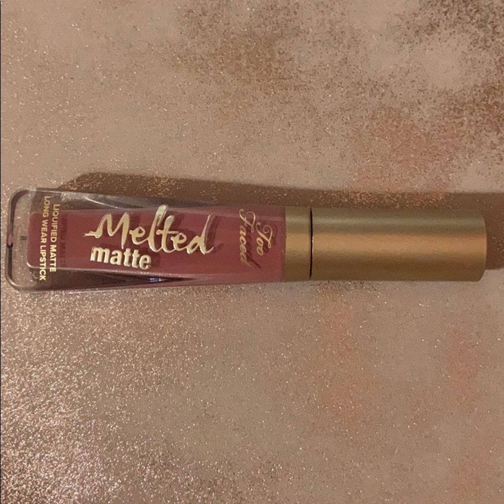Too Faced Liquid Matte in shade Sell Out